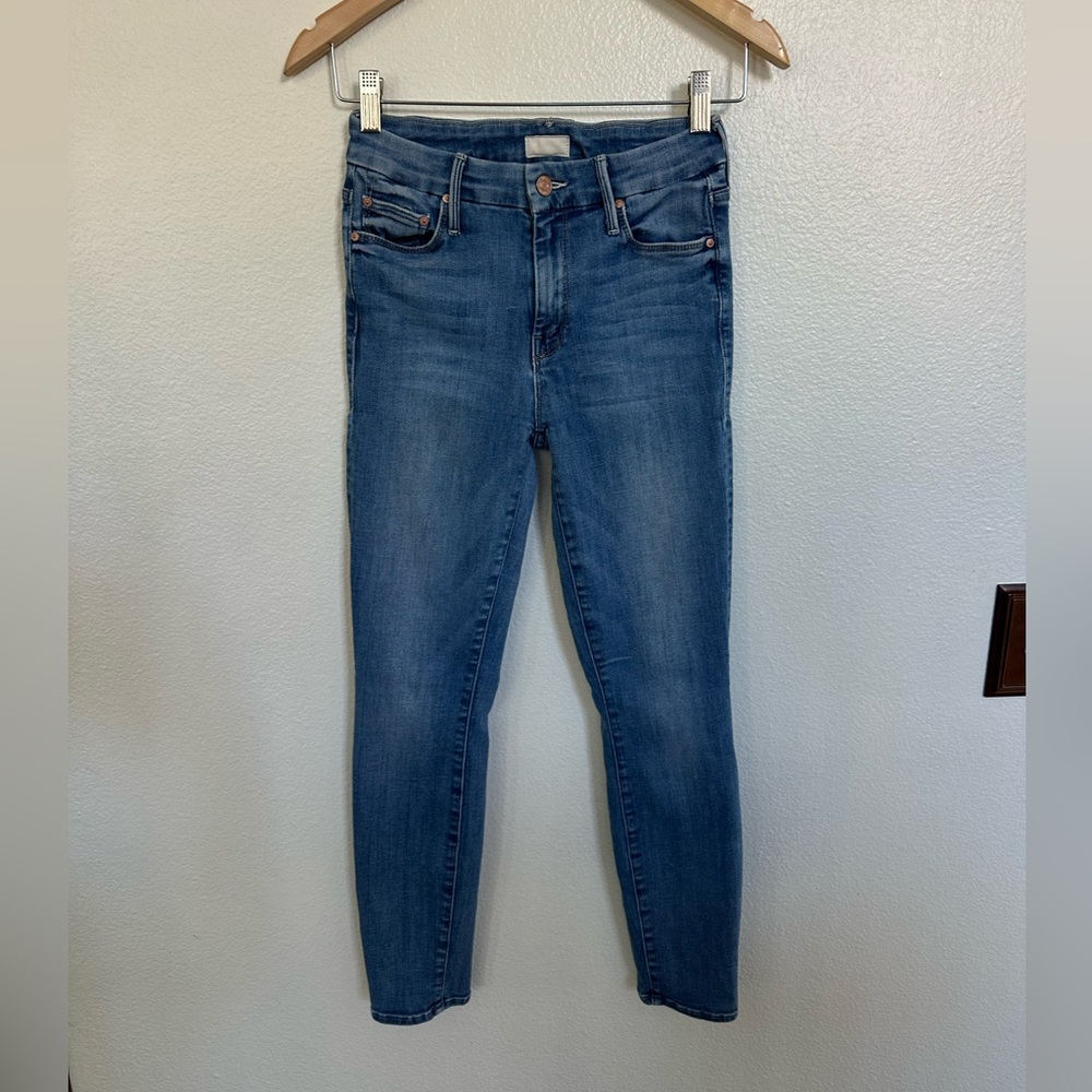 MOTHER The Looker Crop Women's Classic Blue wash